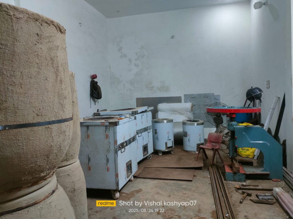 whatsapp image 2025 08 31 at 7.14.45 pm